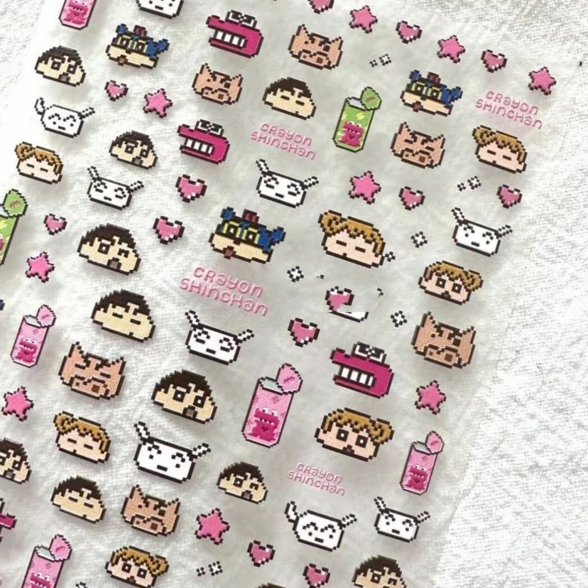 Japanese Lifestyle Goods - クレヨンしんちゃん レリーフ3Dネイルステッカー - 日本アニメ漫画ピクセルスタイルのしんちゃん（学生）-かわいい携帯電話ステッカー